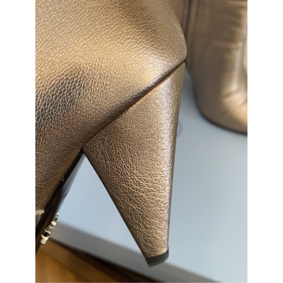 Prada boots - Picture 4 of 8